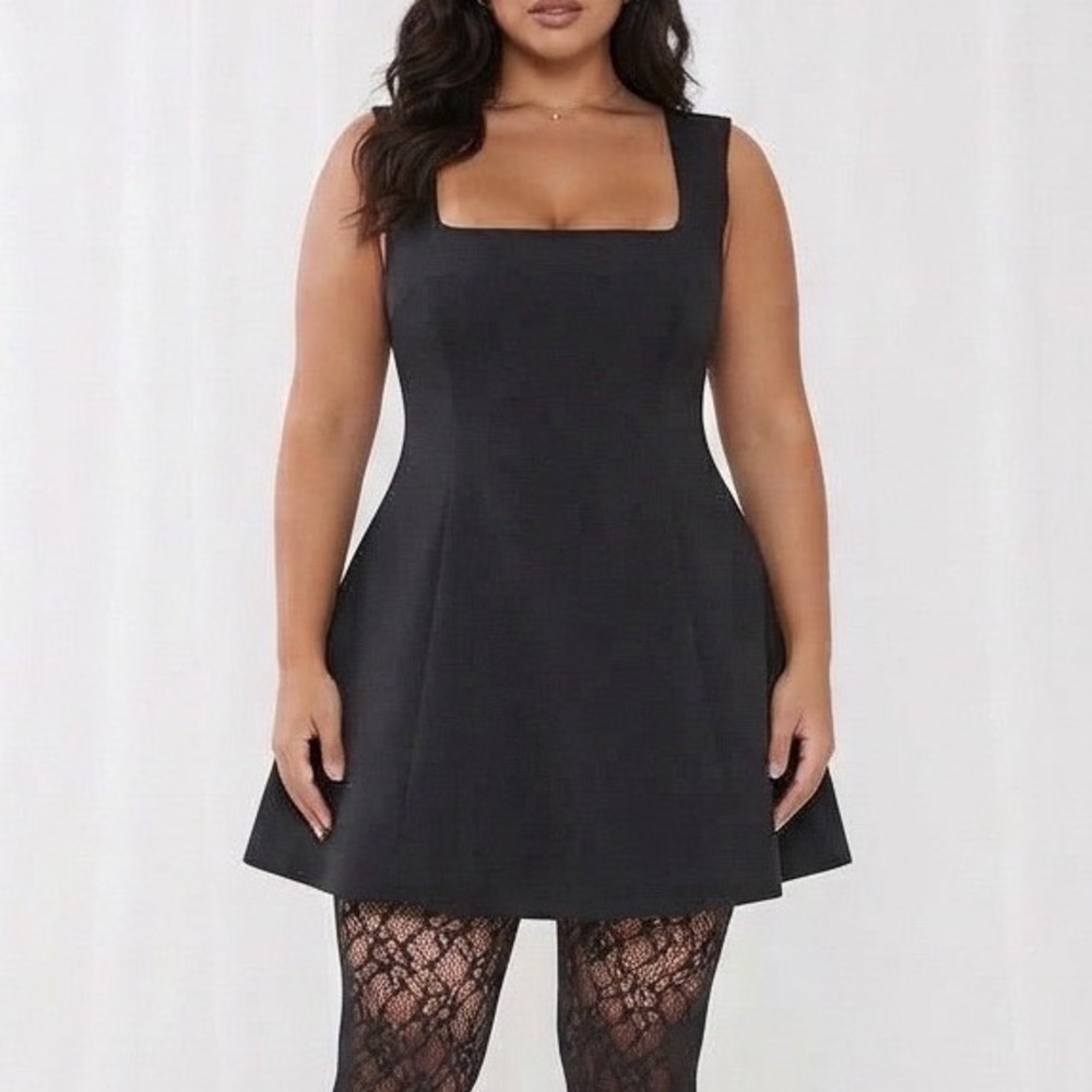MESHKI Black Mini Suiting Dress Sz XXXL Lysandre Crepe Flare LBD Halloween Curvy